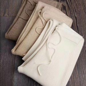 Edelweiss 100% Cashmere ankle-length pants